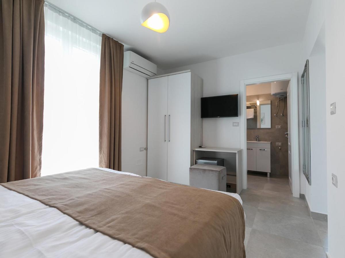 Nadija Apartmani Poreč Exteriör bild