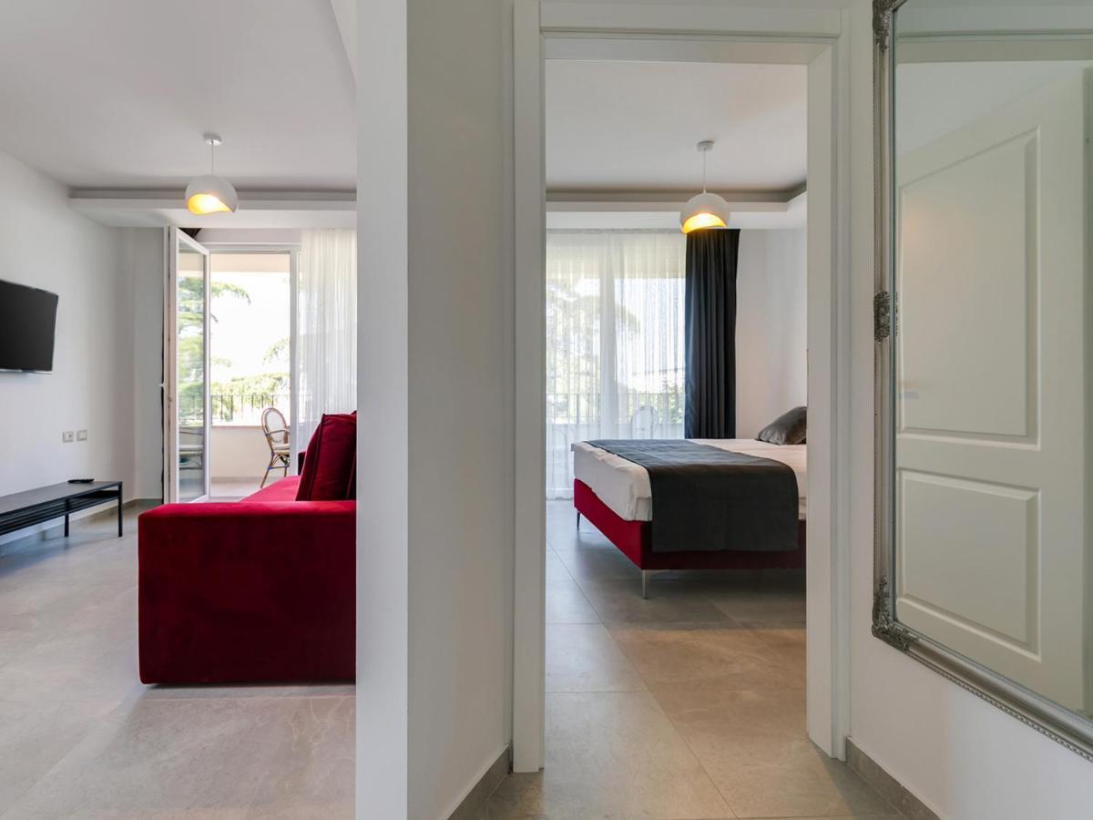 Nadija Apartmani Poreč Exteriör bild