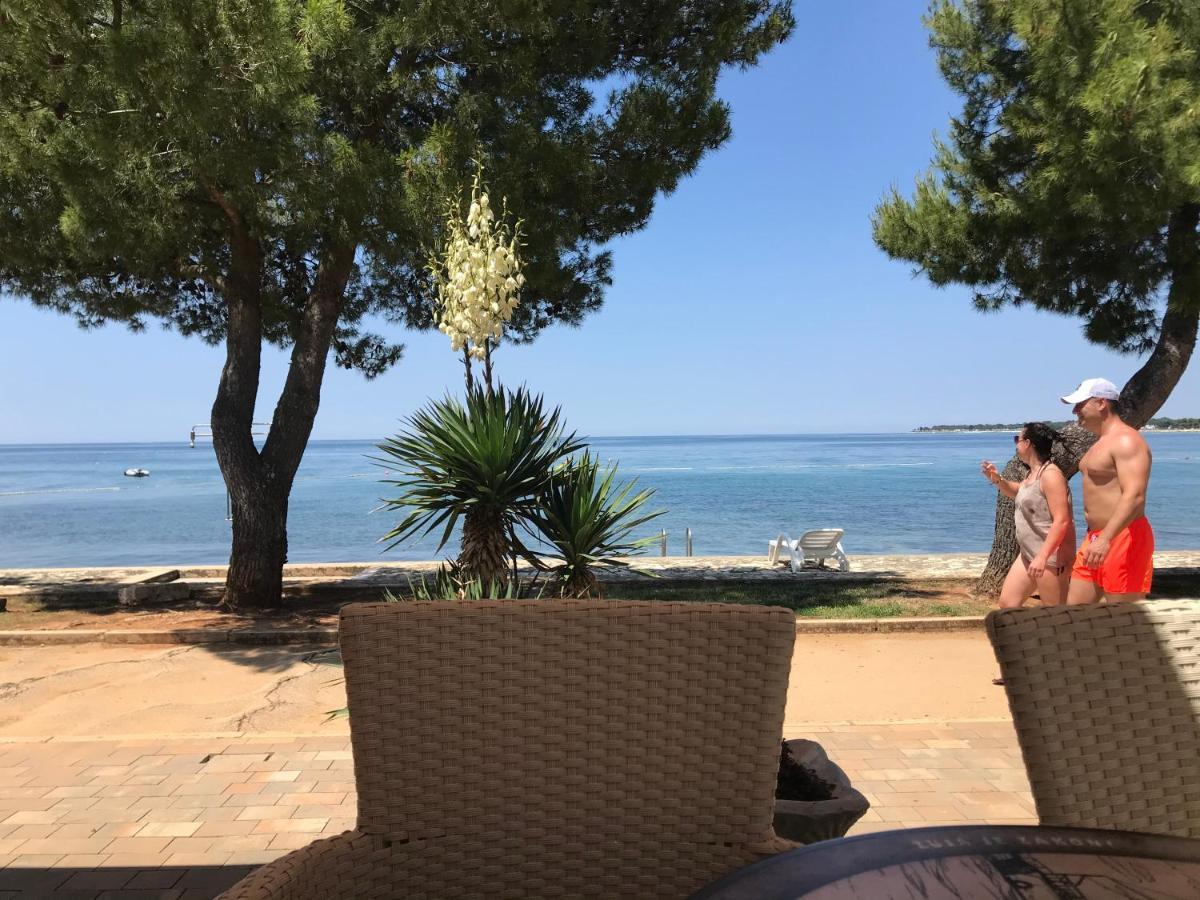 Nadija Apartmani Poreč Exteriör bild