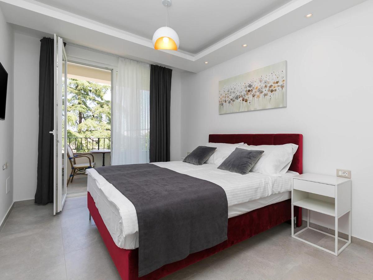 Nadija Apartmani Poreč Exteriör bild